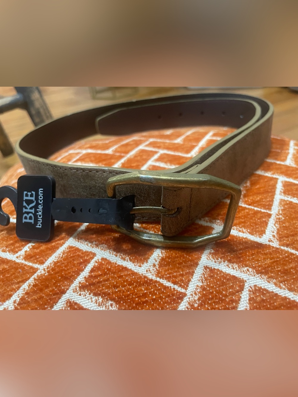 NWT Women’s BKE Textured Leather Belt Sz M Distressed Tan Brown Hexagon Buckle